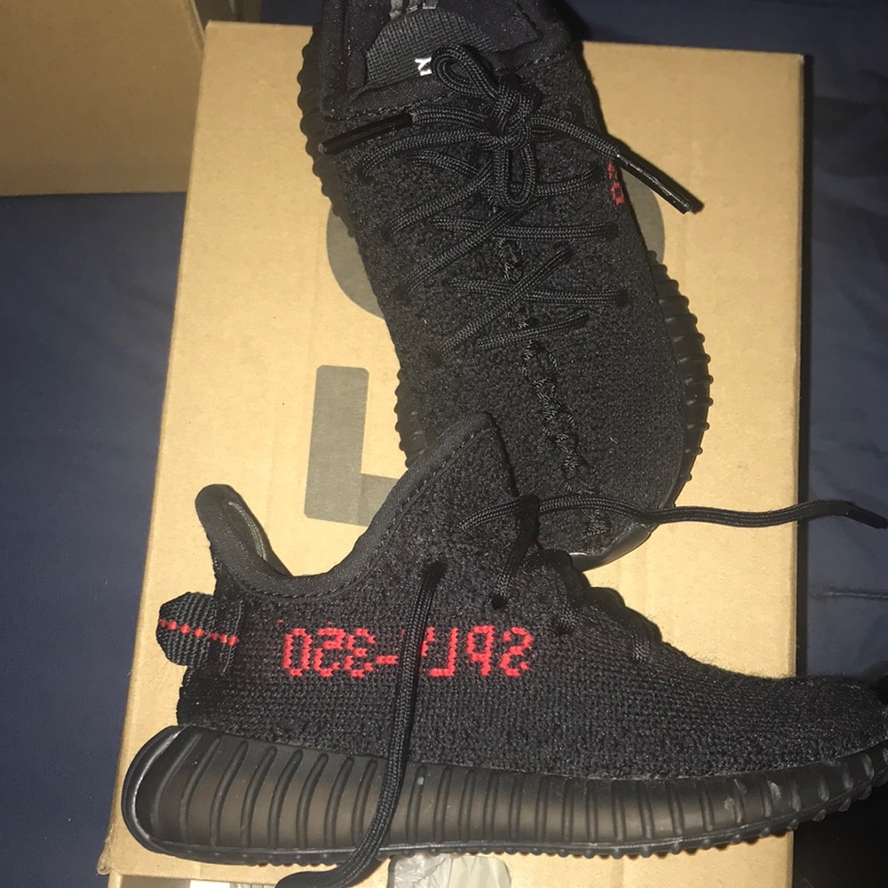 Authentic toddler yeezy 350 boost